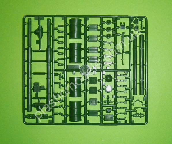 1/35 SKIF 212 tank T-64BM Bulat