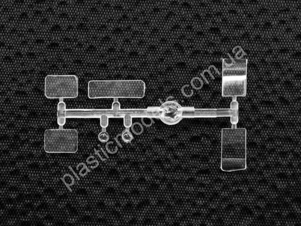 1/72 ICM 72813  ATZ-4-131 Fuel Bowser