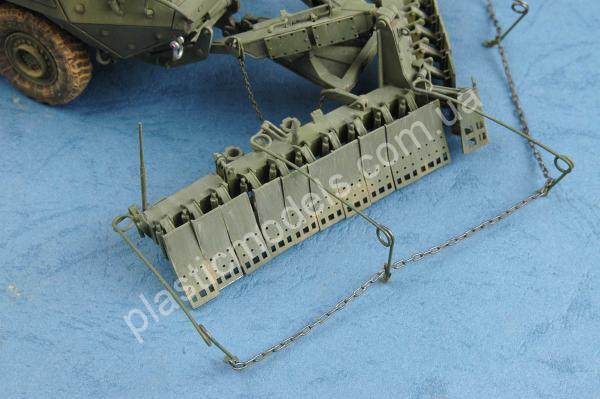 1/35 Trumpeter 01575 M 1132 Strajker ESV (Enginer Sguad Vehicle)