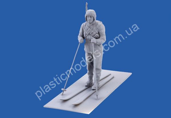 1/35 ICM 35566 Finnish Riflemen (Winter 1940) (4 figures)