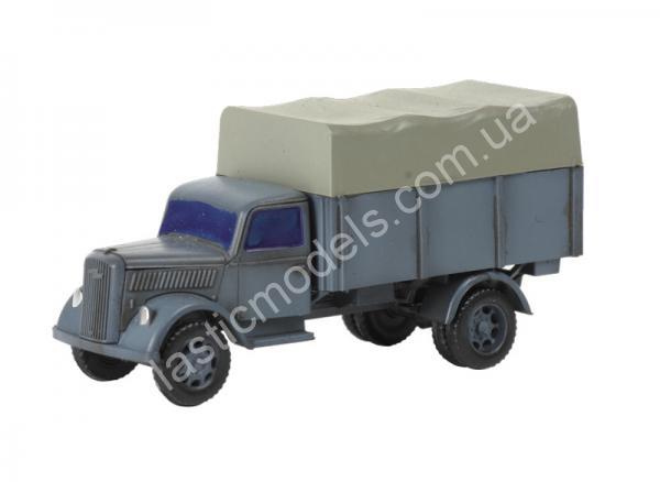 1/100 Zvezda 6126 Немецкий грузовик Опель Блиц 1937-1944