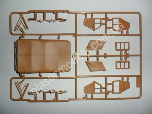 1/35 ICM 35529 L1500A Soft Top, WWII German Personnel Car