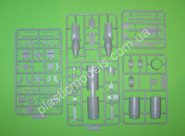 1/72 Modelsvit 72030 Перехватчик Е-152М