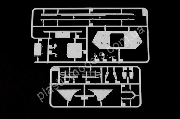 1/35 Trumpeter 1562 B1