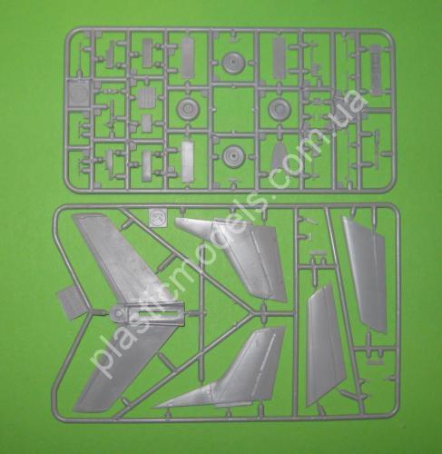 1/72 A&A models 7211 IL-102 Experimental ground-attack aircraft