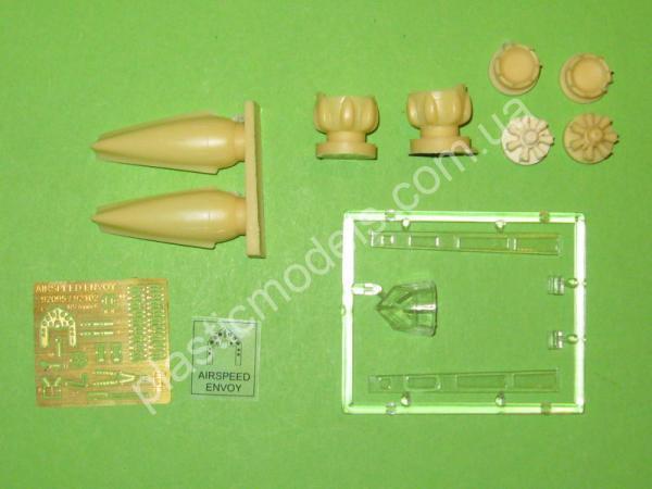 1/72 RS models 92095 Airspeed Envoy,Cheetah engine