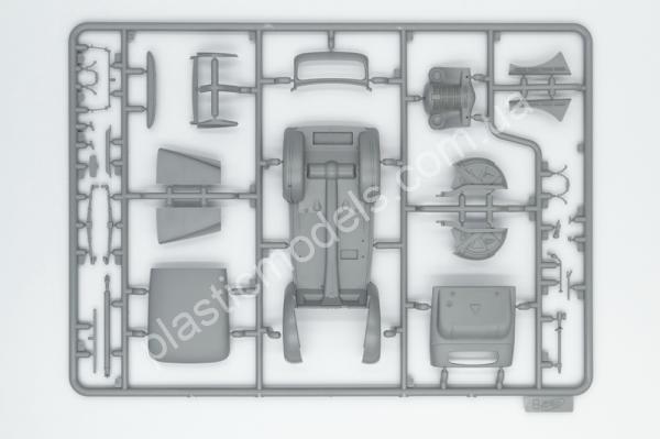 1/35 ICM 35483 Kadett K38 Cabriolimousine