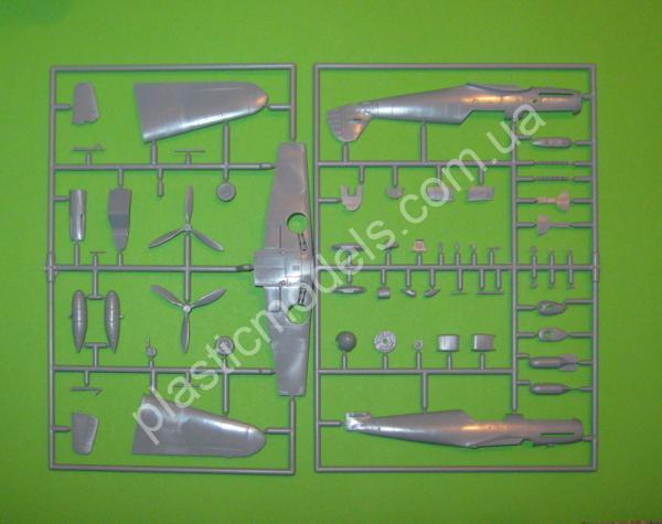 1/72 AZ model 7686 Messerschmitt Bf 109F-4 „In Spain Service“