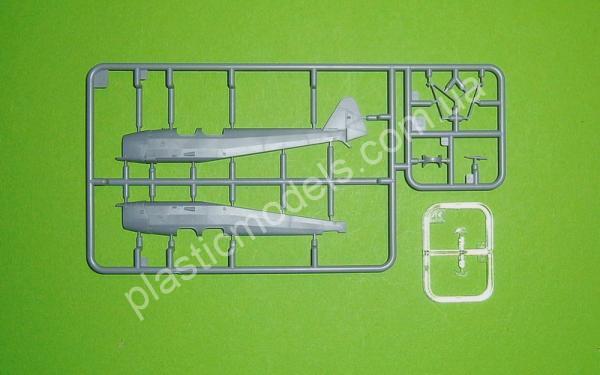 1/72 IBG 72504 RWD-8 PWS Hungarian and Romanian Service