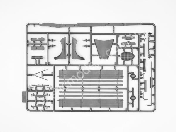 1/35 ICM 35413 G917T (производства 1939 г.) Германский армейский грузовой автомобиль