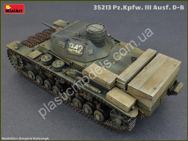 1/35 MiniArt 35213 Tank Pz.Kpfw.III Ausf. D/B