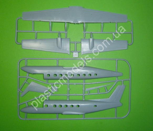 1/72 A-model 72387 Embraer EMB-110 P-2