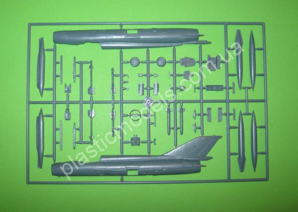 1/72 Kovozavody Prostejov 0122 MiG-21PFM 
