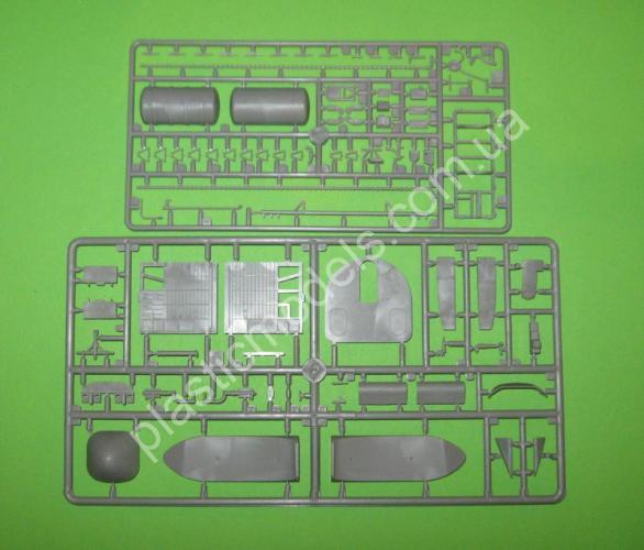 1/72 Roden 057 Fairchild C-123K / UC-123K
