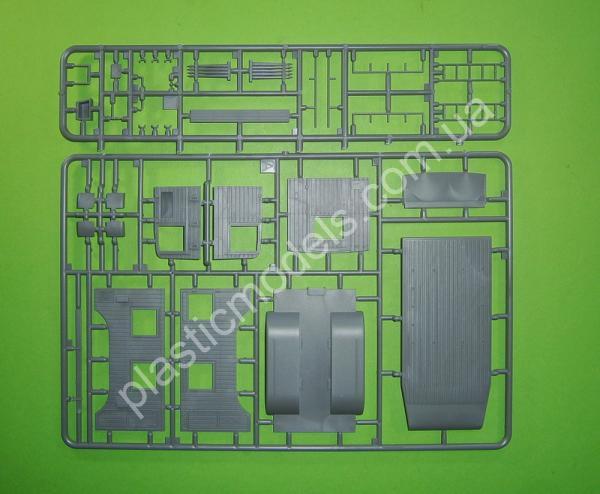 1/35 IBG 35004 German Einheitsdiesel Kfz.61(heavy telephone exchange truck)