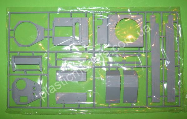 1/35 Skp model 025 Challenger Mk. VIII (A30)