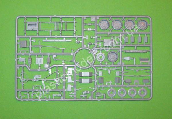 1/72 ACE 72452 Unimog U 1300L Feuerlösch Kfz TLF 1000