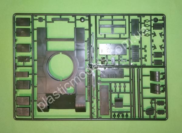 1/35 SKIF 220 OT-55