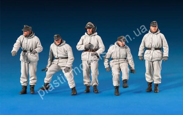 1/35 MiniArt 35249 German Tank Crew (Winter Uniforms). Special Edition