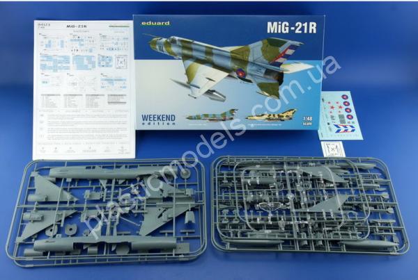 1/48 Eduard 84123 MiG-21R Weekend Edition