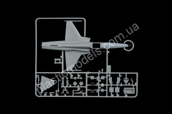 1/72 Italeri 1420 F-5E Swiss Air Force