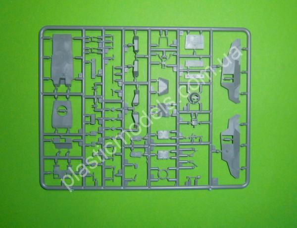 1/72 IBG 72031 Otter Light Reconnaisance Car