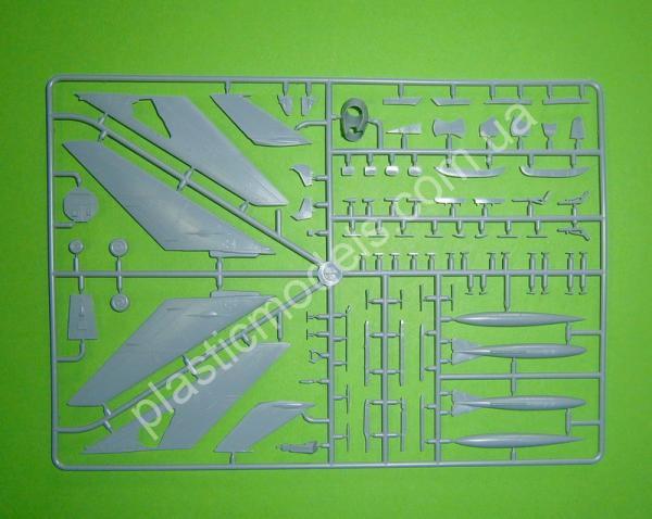 1/72 Kovozavody Prostejov 0497 Shenyang F-6/Mikoyan MiG-19S