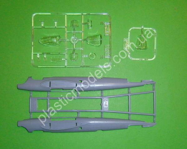 1/72  A-model 72109 Советский бомбардировщик Ер-2