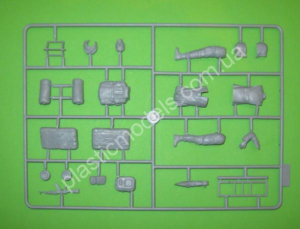 1/24 Master Box 24076 Pоst-apocalyptic series. The Last Bridge. Kit No. 4. Vadim
