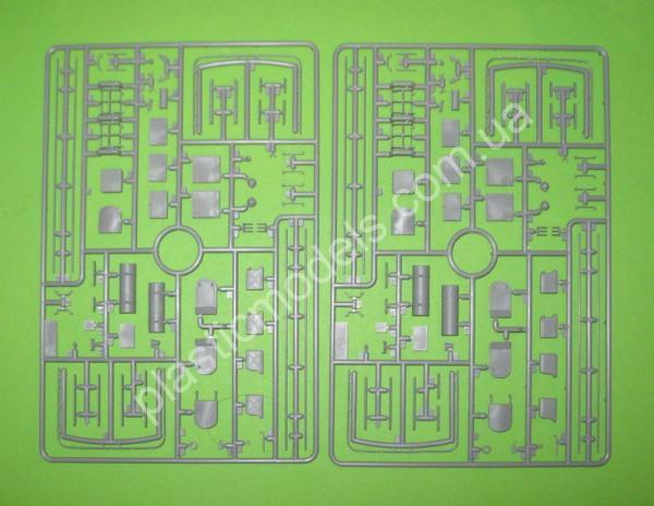 1/35 ICM 35592 BM-13-16 on W.O.T. 8 chassis with Soviet Crew