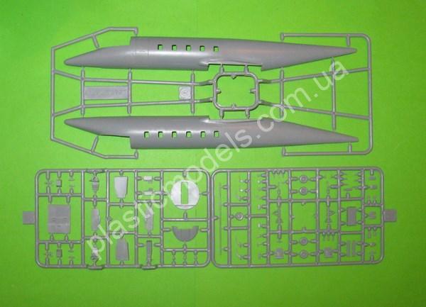 1/72 A-model 72349 Bombardier Learjet 60XR