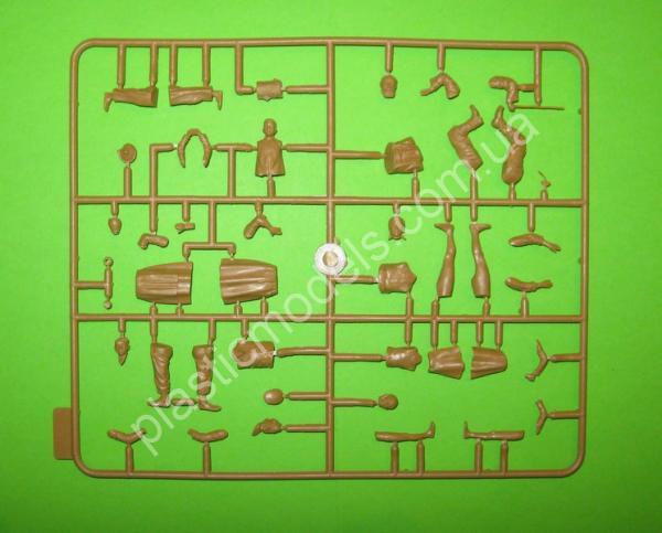 1/35 Master Box 3588 Eastern Region Peasants