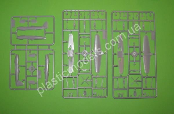 1/144 Dora Wings 14401 Bell P-63A/C Kingcobra (2 in 1)
