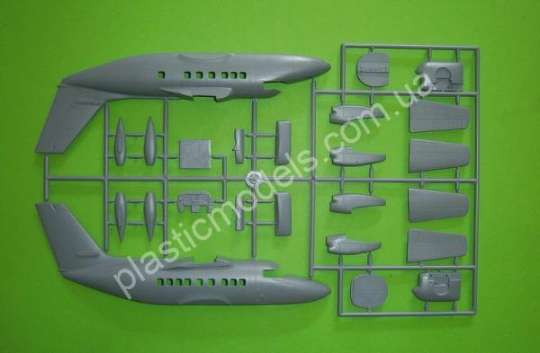 1/72 Kovozavody Prostejov 0438 Let L-420 “Turbolet”