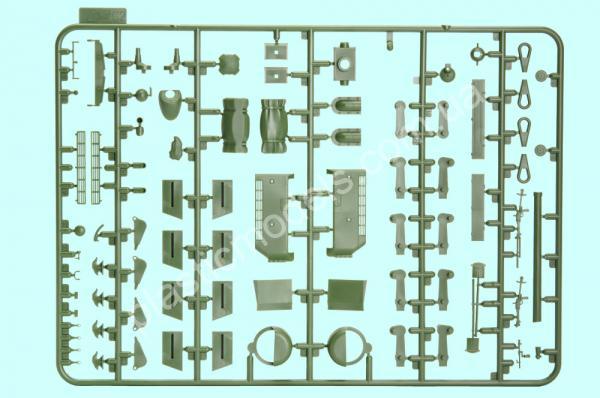 1/35 ICM 35365 T-34/76 (early 1943 production), WWII Soviet Medium Tank