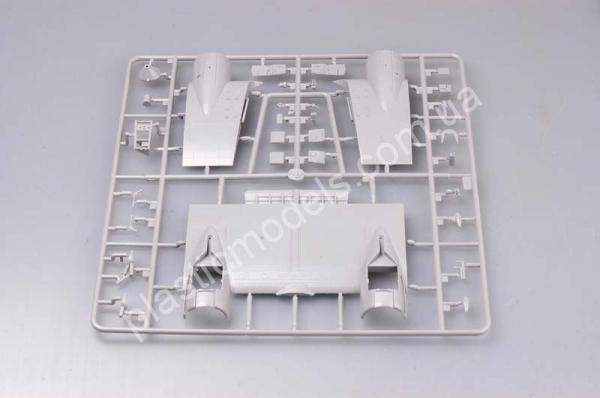 1/48 Trumpeter 2828 C-47 A Skytrain