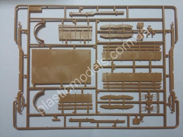 1/35 ICM 35453 KHD S3000/SS M Maultier, WWII German Semi-Tracked Truck