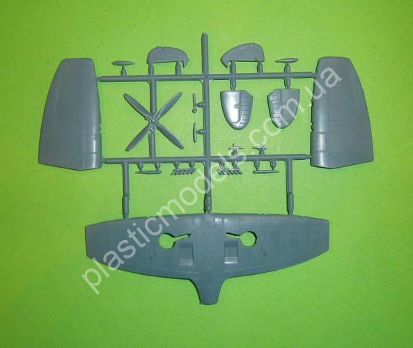 1/72 Kovozavody Prostejov 0479 Spitfire HF Mk.VII „Grey camo“