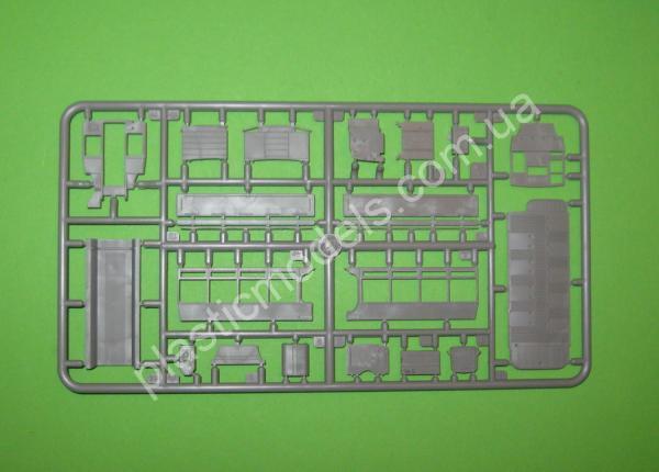 1/72 Roden 732 Type B Omnibus 'Ole Bill'