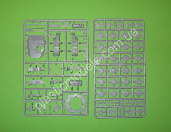 1/72 ACE 72428 Long Range Centurions Mk.5LR/Mk.5/1 with external fuel tanks