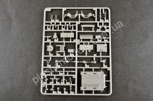 1/72 Trumpeter 07194 MAZ-537G intermediate type with MAZ/ChMZAP-5247G semi-trailer