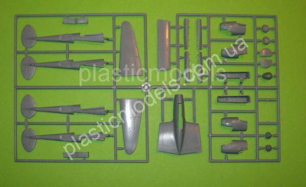 1/72 RS models 92254 F-4/F-4A Lightning
