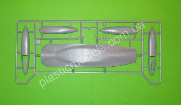 1/72 A-model 72249 Soviet passenger aircraft Tu-134 Crusty-A LOT