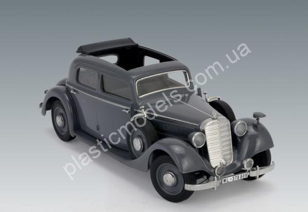 1/35 ICM 35537 Typ 320 (W142) Saloon, WWII German Staff Car