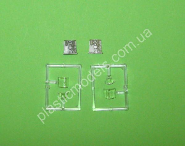 1/72 Sword 72104 Fiat G.55  2 in 1 series: box contains 2 complete kits