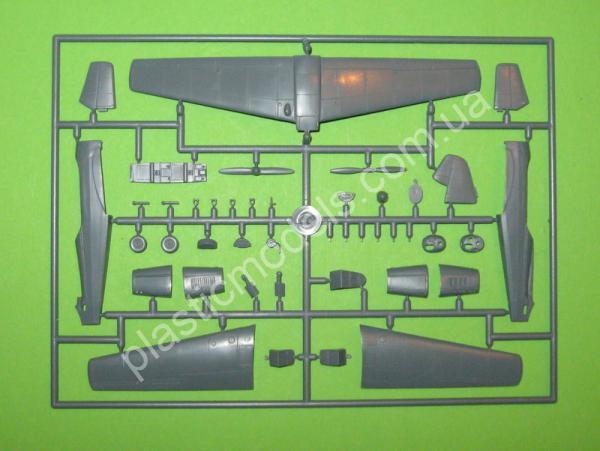 1/72 Kovozavody Prostejov 0155 Zlin Z-526F “Trenér”
