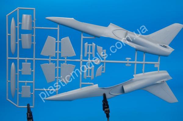 1/48 Eduard 11121 L-39 Evolution