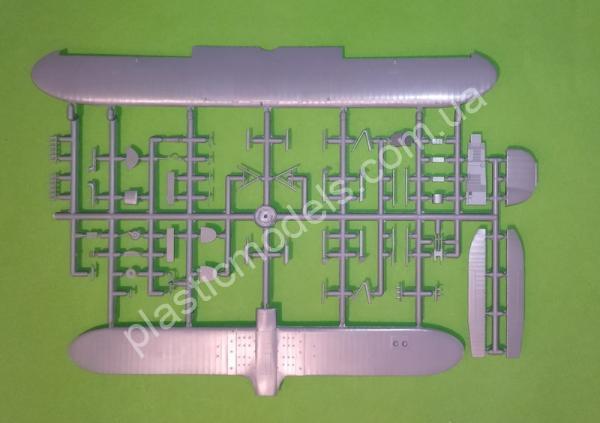 1/72 RS models 92262 Aero Ab 101