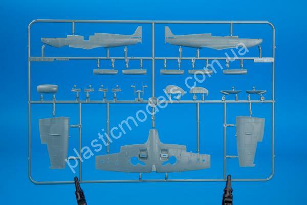 1/72 Eduard 7449 Spitfire HF Mk. VIII
