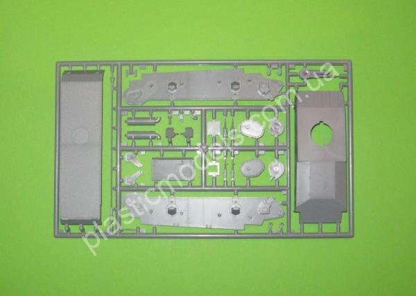 1/35 Special Armour Vehichles 35003 R-2 TACAM Romanian tank destrojs